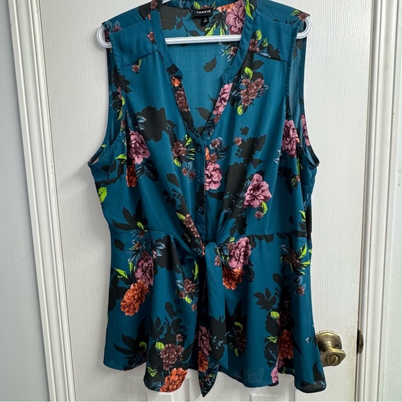 torrid Tops - Torrid Teal Floral Women's Sleeveless Blouse - 2 - NWOT